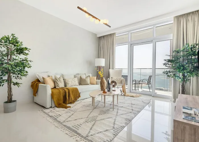 The Smart Concierge - Sunrise Bay 2